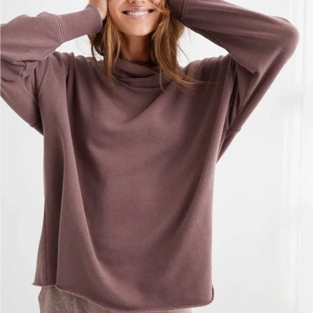 Aerie Oversized Turtleneck Sweater Mauve Raw Hem Boho Acubi S